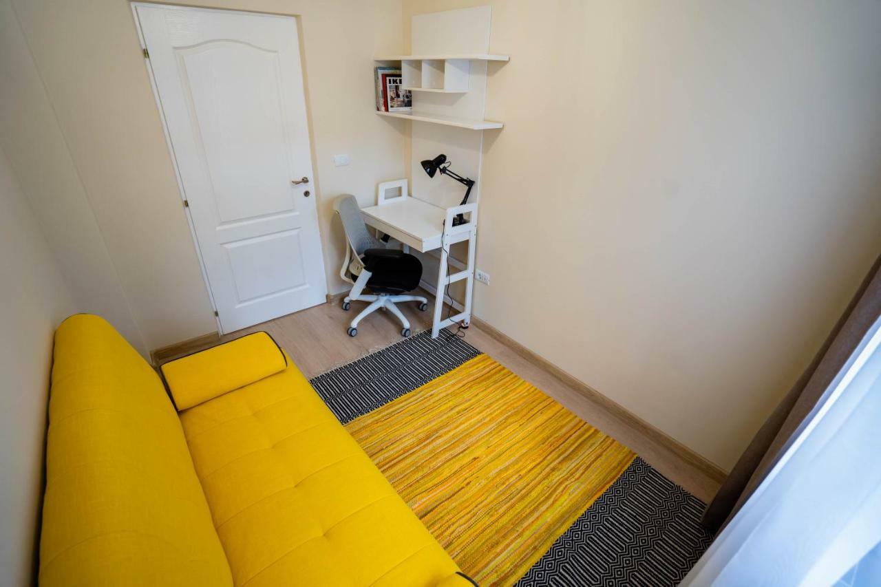 Cris Apartament Suceava Exterior foto